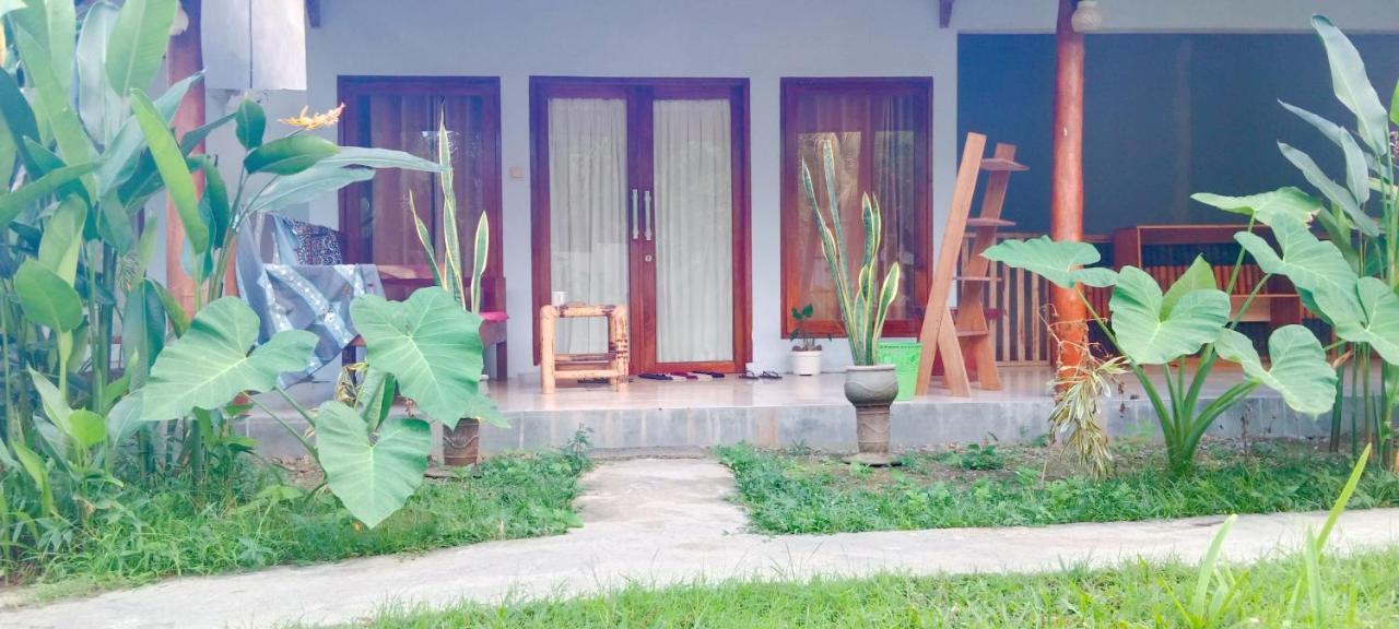 Mengalung Bungalow Kuta  Zewnętrze zdjęcie