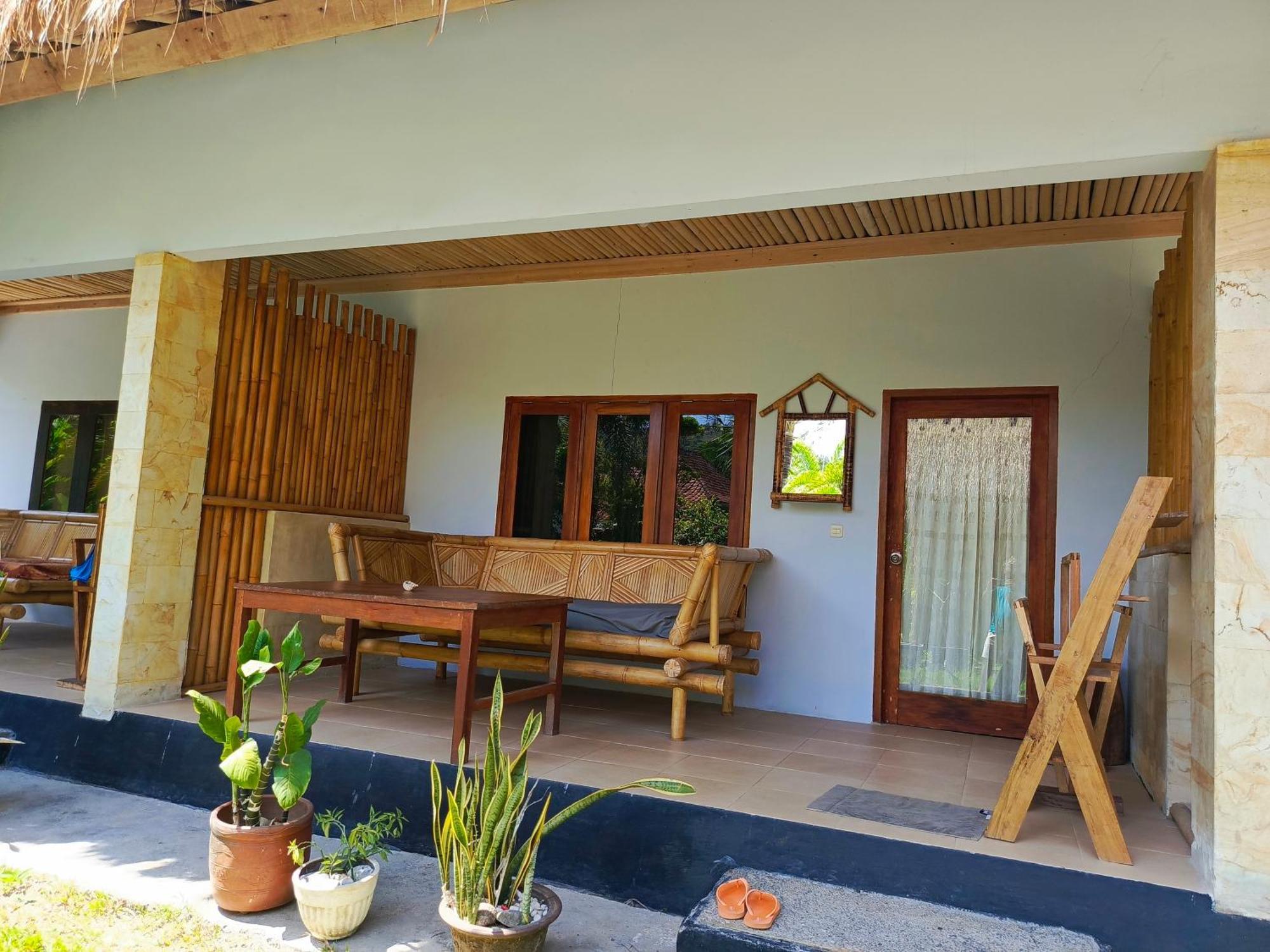 Mengalung Bungalow Kuta  Zewnętrze zdjęcie